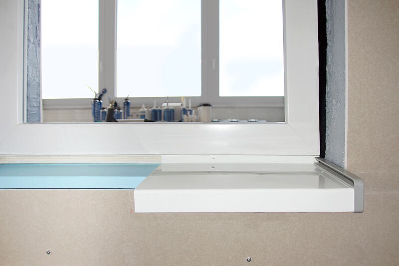 Vorschaubild von ISO-TOP FENSTERBANKFORMTEILE