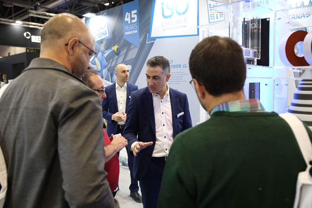 Messe-VETECO.jpg